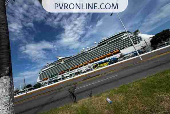 Llega tercer crucero del mes a Vallarta